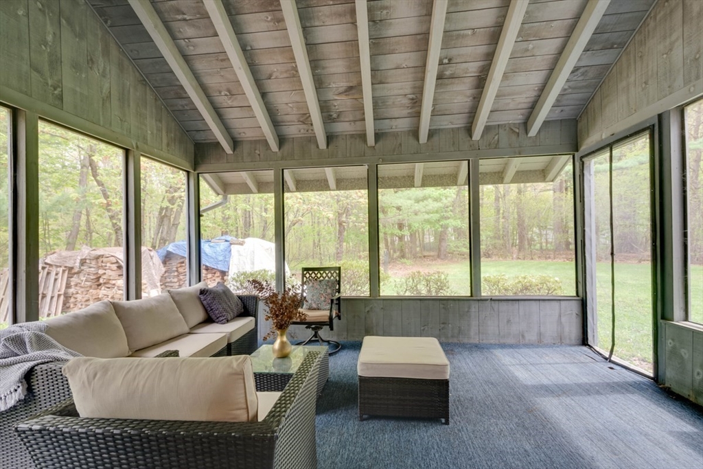 35 Blueberry Lane Reading, MA 01867 - Photo 28 of 33