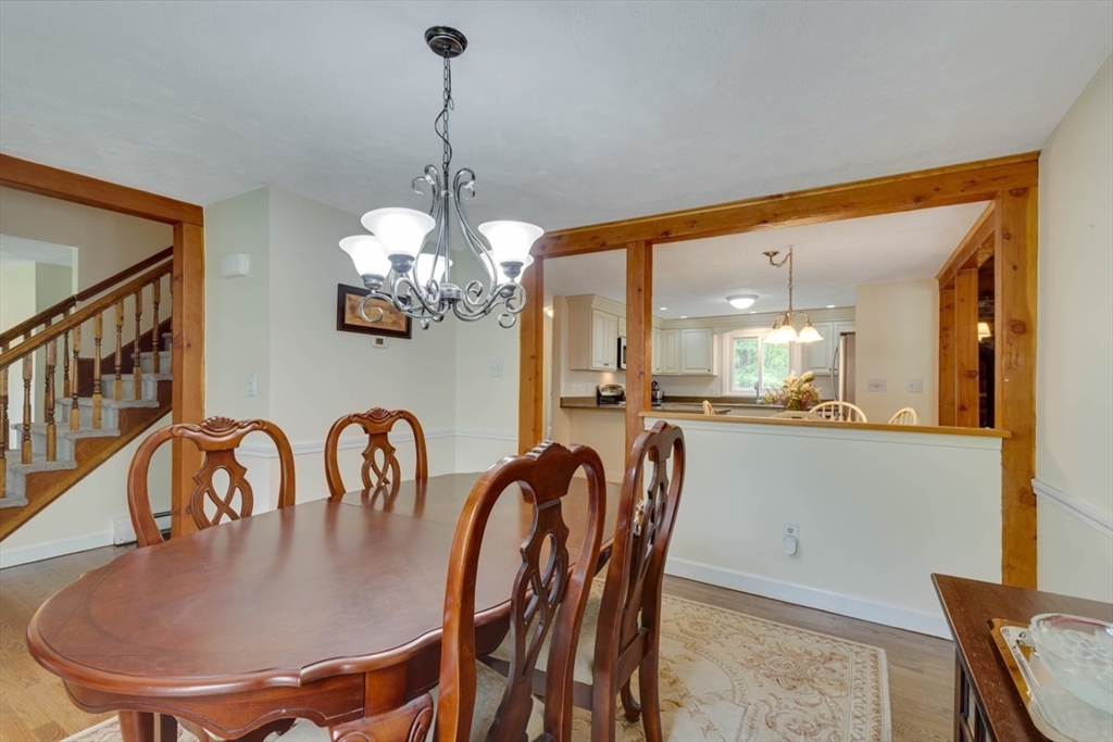 35 Blueberry Lane Reading, MA 01867 - Photo 10 of 33