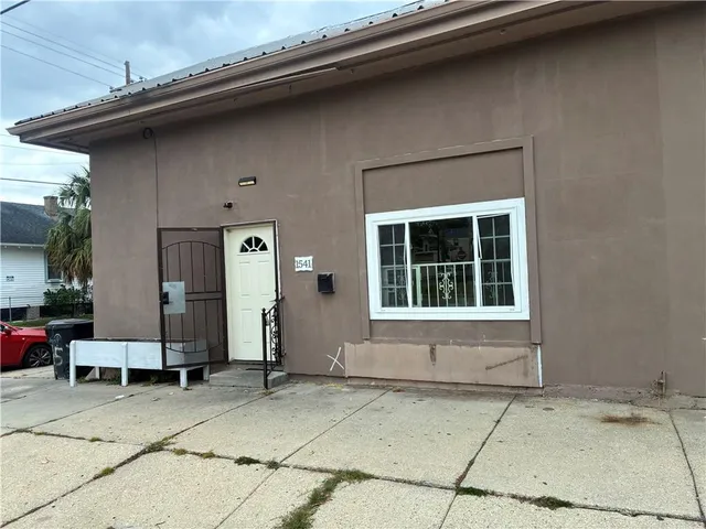 $2,000 | 1541 North Broad Street, New Orleans, LA 70119