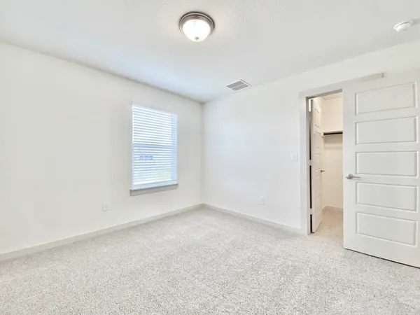 $2,295 | 1005 Winnsboro Drive, Round Rock, TX 78664