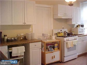 311 Lansdowne Road Havertown, PA 19083 - Photo 6 of 12
