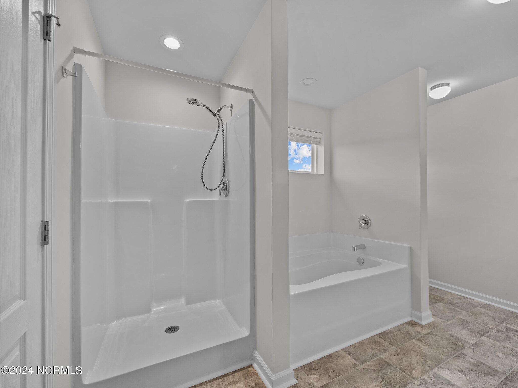 513 Ranchers Lane Jacksonville, NC 28546 - Photo 38 of 48 48-web-or-mls-P5240213