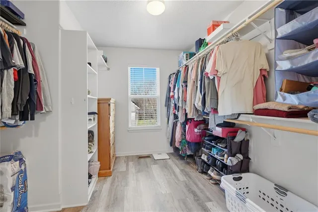 $440,000 | 12311 North Wayne Avenue, Kansas City, MO 64165