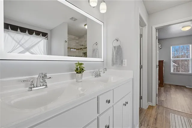 $440,000 | 12311 North Wayne Avenue, Kansas City, MO 64165