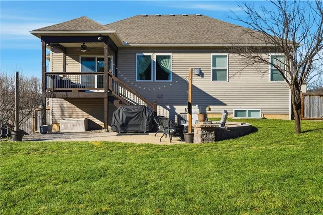 $440,000 | 12311 North Wayne Avenue, Kansas City, MO 64165