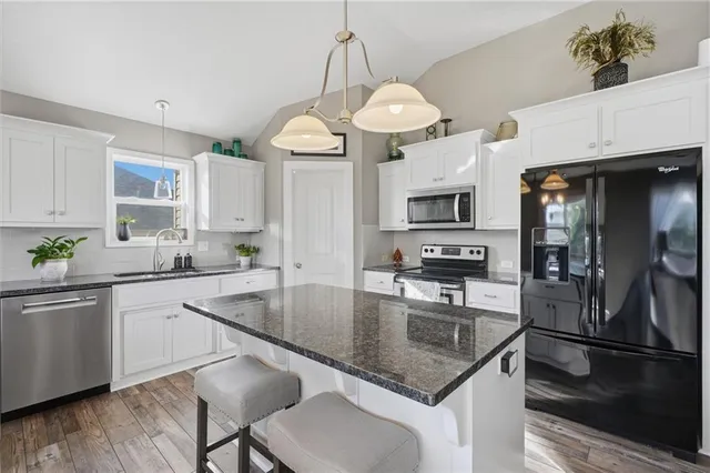 $440,000 | 12311 North Wayne Avenue, Kansas City, MO 64165