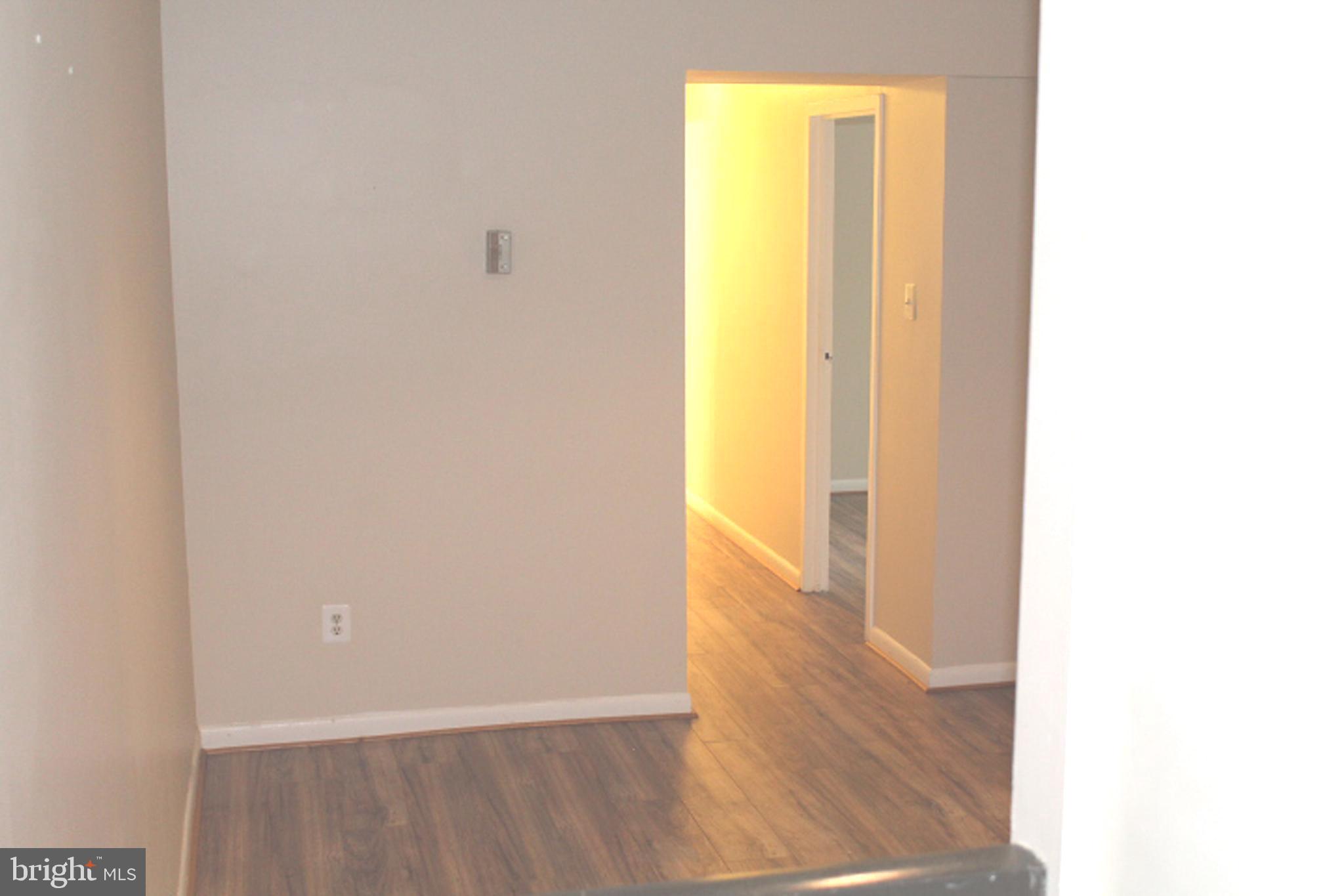 11232 Chestnut Grove Square, Unit 136 Reston, VA 20190 - Photo 15 of 36 Dining Room view from Foyer