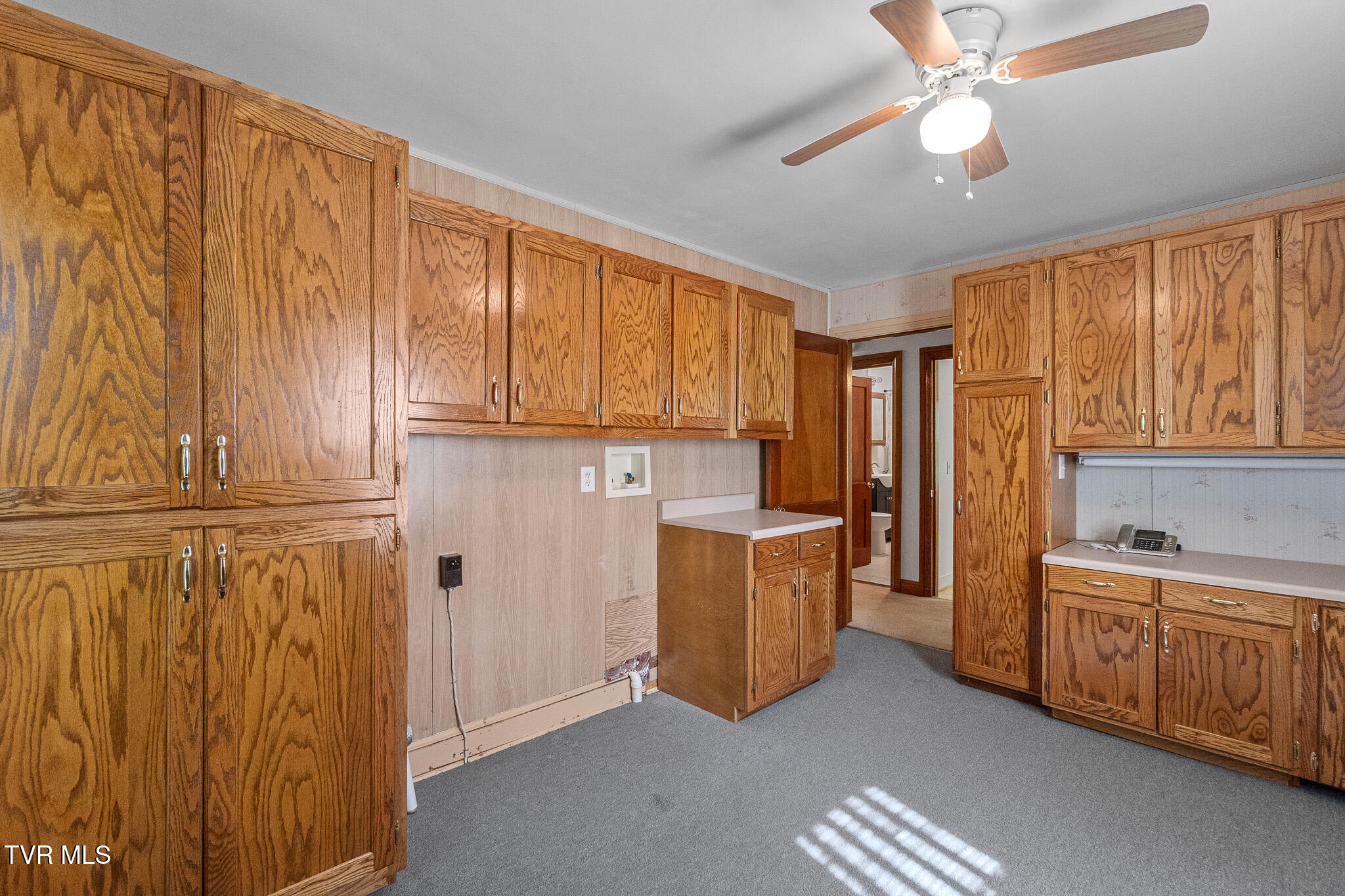 1260 Robinhood Road Greeneville, TN 37745 - Photo 17 of 40 DSC05032