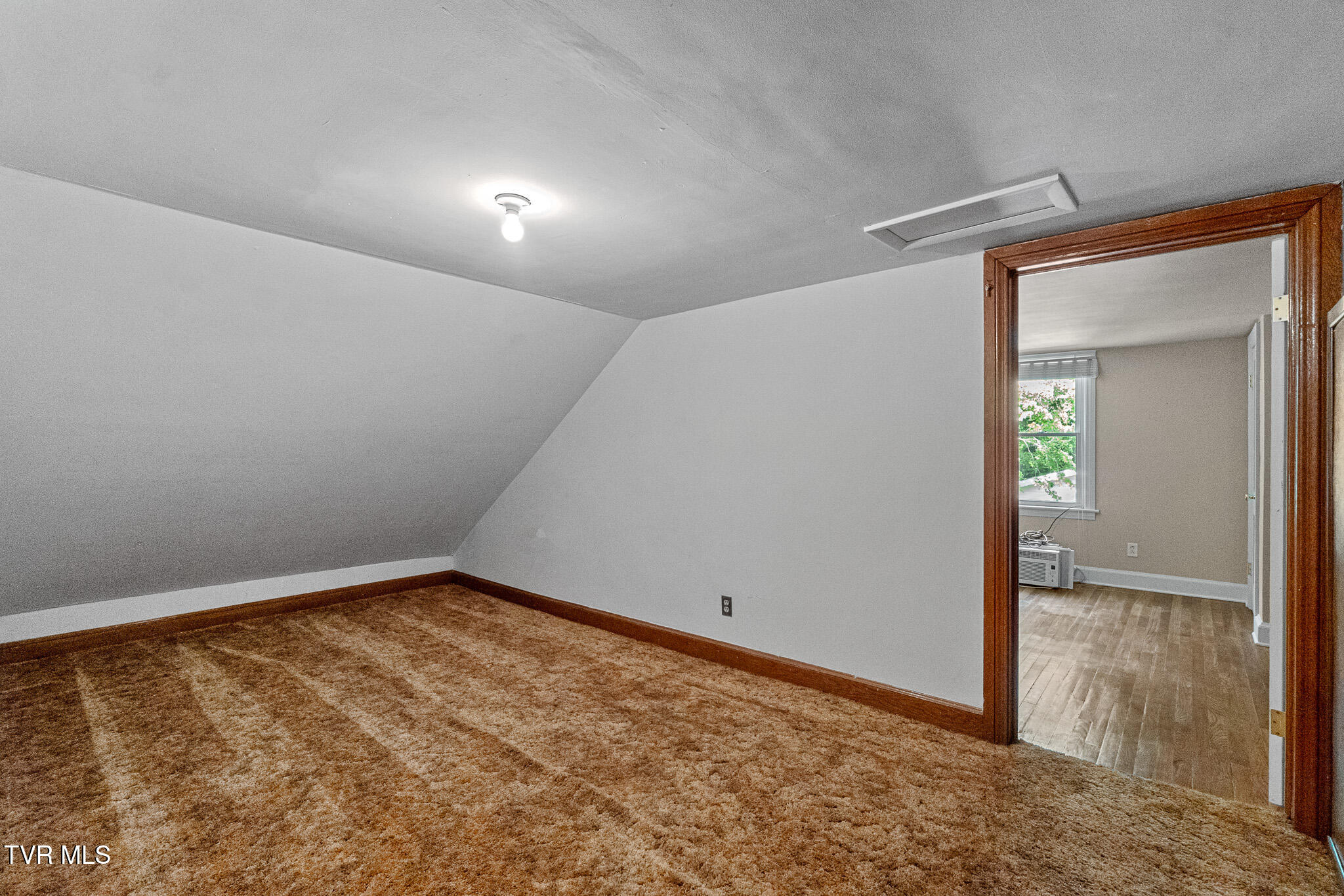 1260 Robinhood Road Greeneville, TN 37745 - Photo 19 of 40 DSC05064