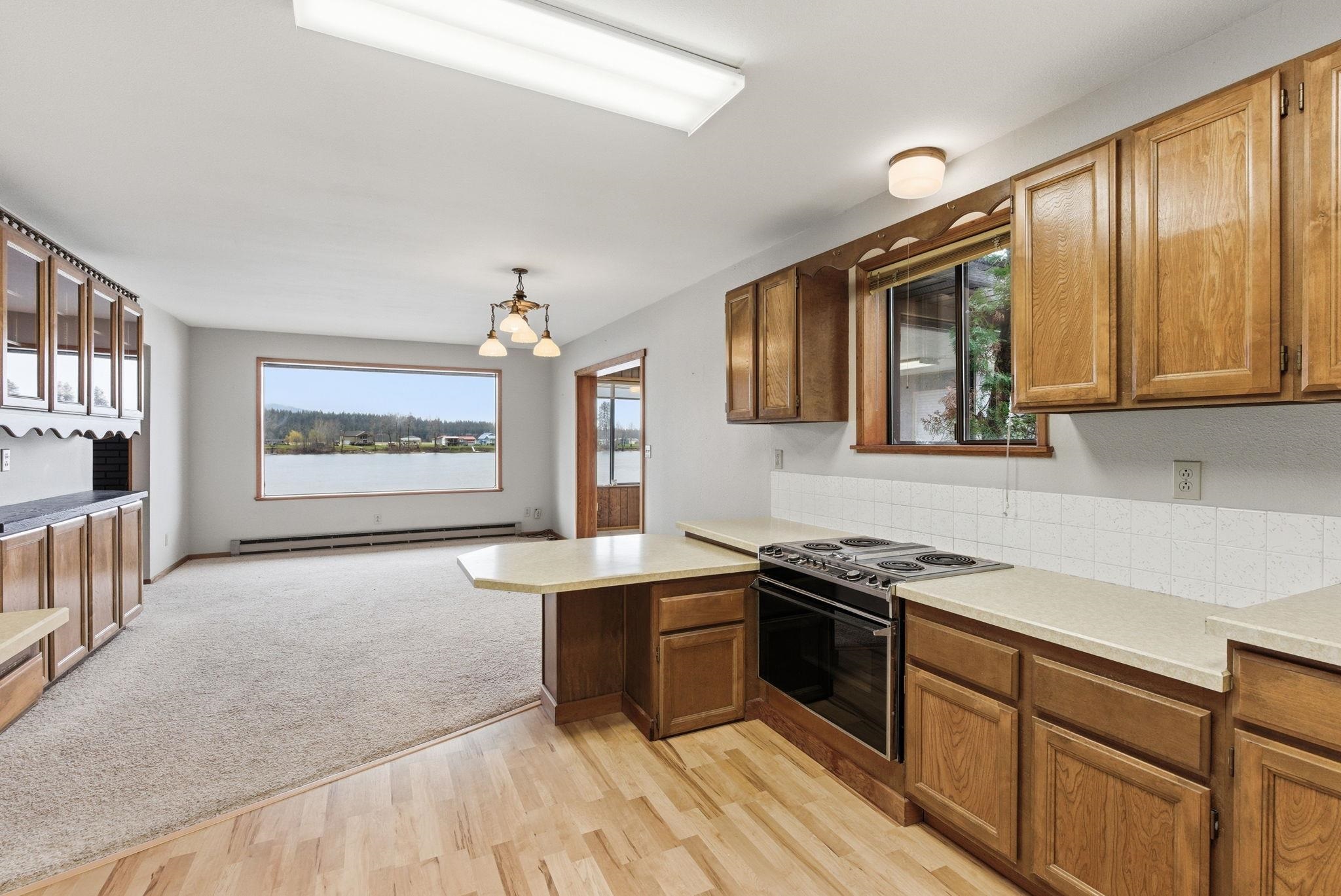 407992 State Rte 20 Cusick, WA 99119 - Photo 13 of 40