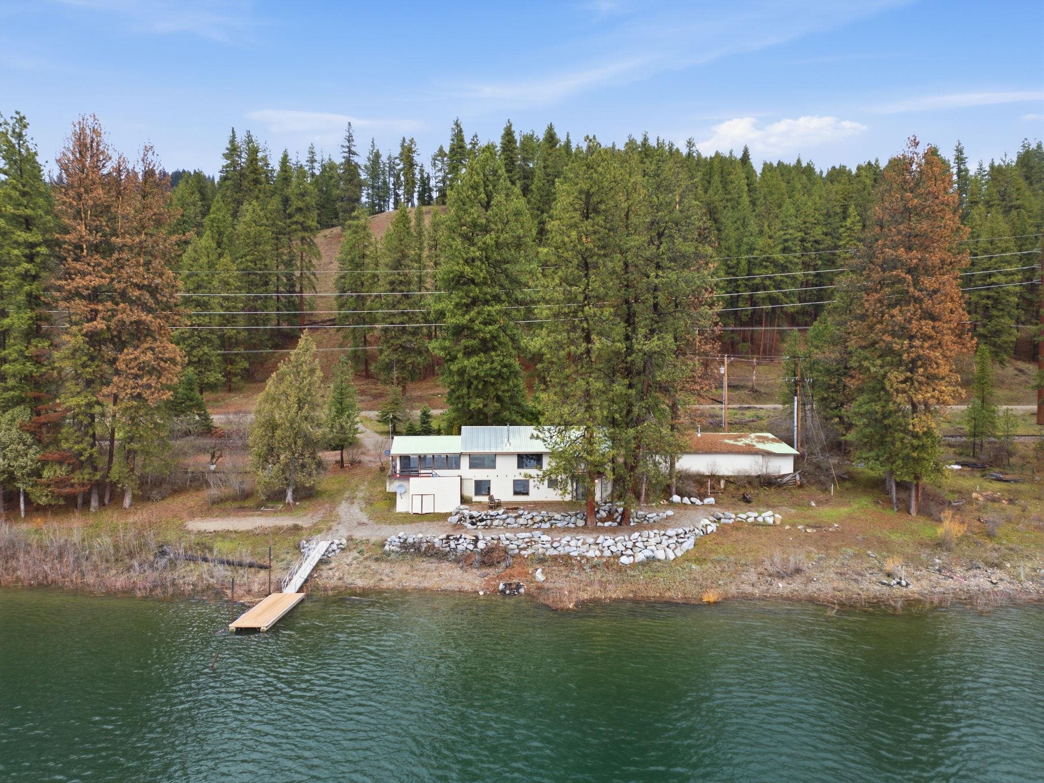 407992 State Rte 20 Cusick, WA 99119 - Photo 2 of 40