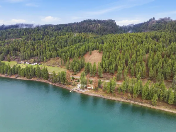$600,000 | 407992 State Rte 20, Cusick, WA 99119