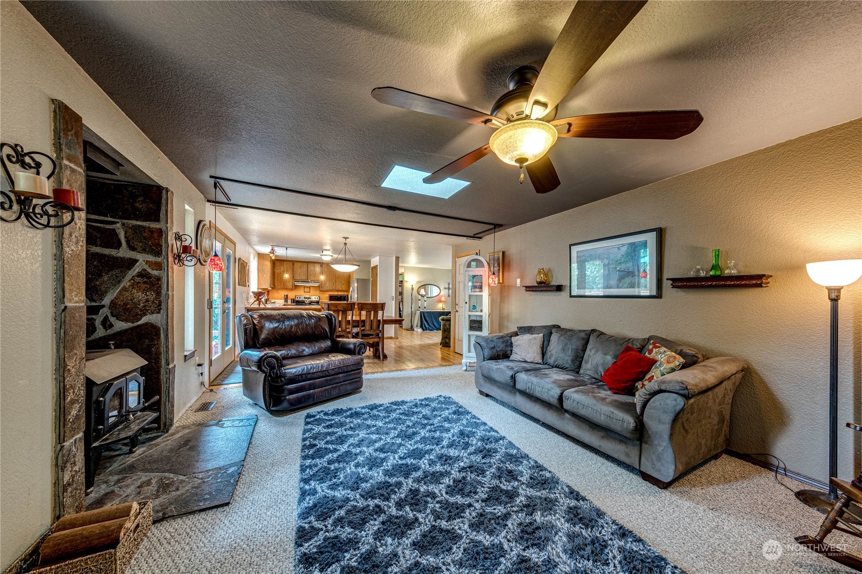 121 161st Street Southeast Bothell, WA 98012 - Photo 16 of 34 Gallery Image 16