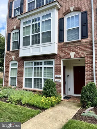 $499,999 | 43595 Mahala Street, Leesburg, VA 20176
