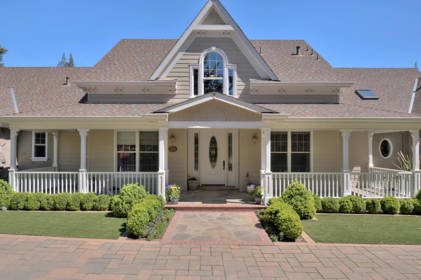 22219 Summit Road Los Gatos, CA 95033 - Photo 4 of 34 front view of a house with a small yard