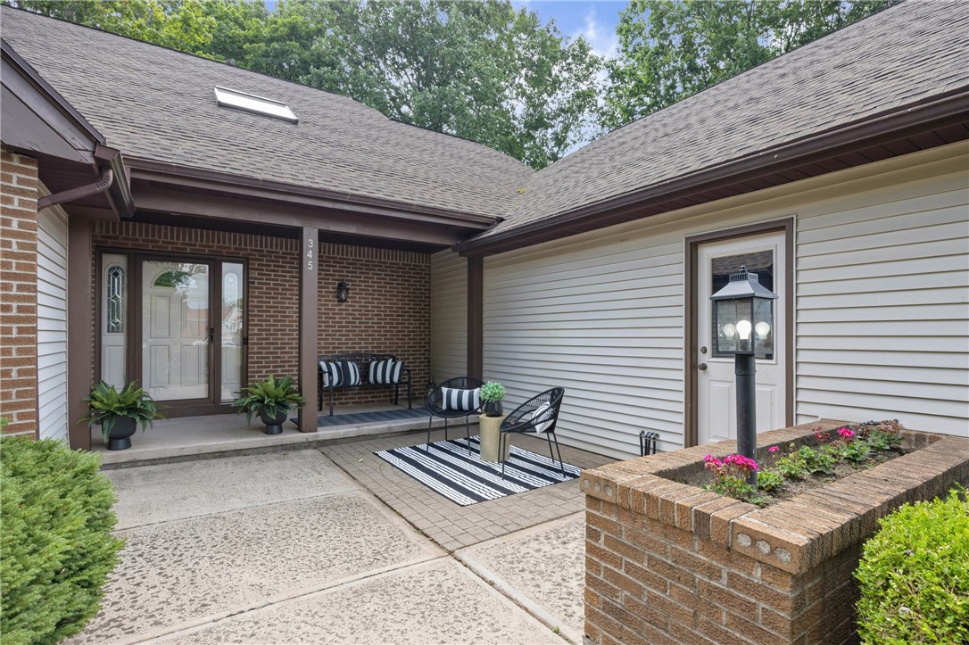 345 Stafford Way Greece, NY 14626 - Photo 5 of 50 Gallery Image 5