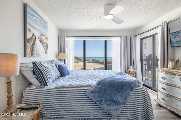 $549,500 | 8801 Reed Drive, Unit 115W, Emerald Isle, NC 28594