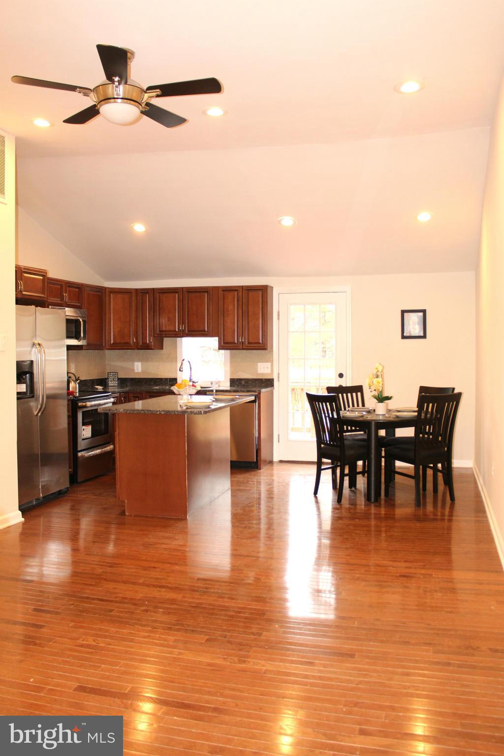 6202 McKendree Road Dunkirk, MD 20754 - Photo 8 of 15 Interior (General)