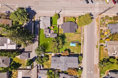 $1,199,999 | 60 2nd Avenue Northeast, Issaquah, WA 98027