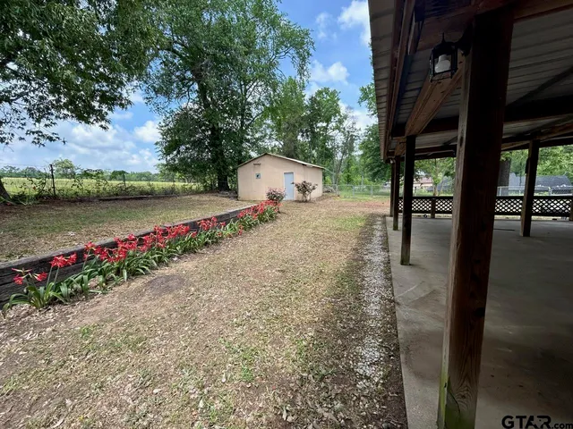 $2,095 | 10052 Lakeshore, Tyler, TX 75709