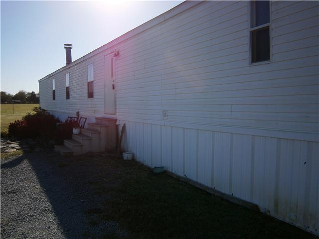 853 Vesta Road Lebanon, TN 37090 - Photo 2 of 9