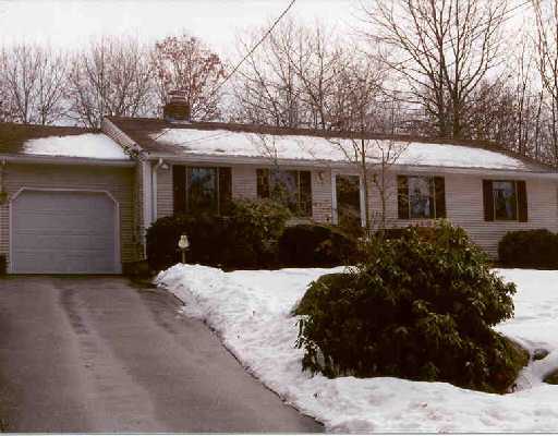 37 Colvintown Road Coventry, RI 02816 - Photo 1 of 1 Exterior Front.
