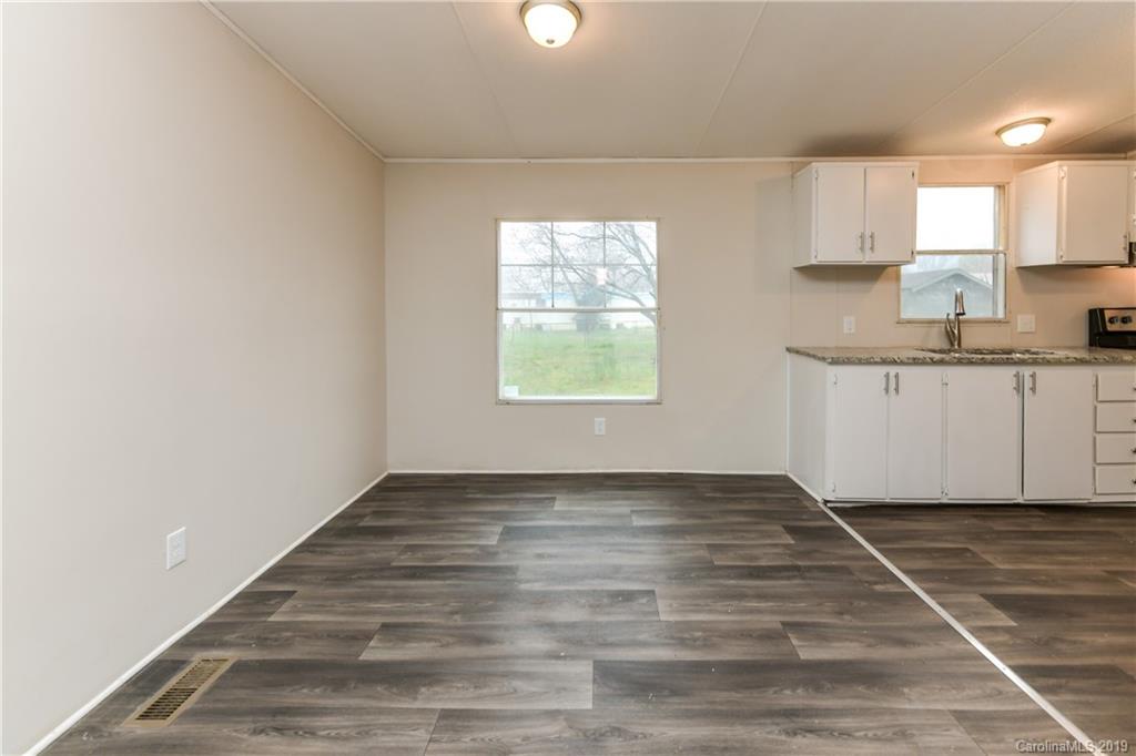 12119 Comanche Road Huntersville, NC 28078 - Photo 17 of 26 Gallery Image 17