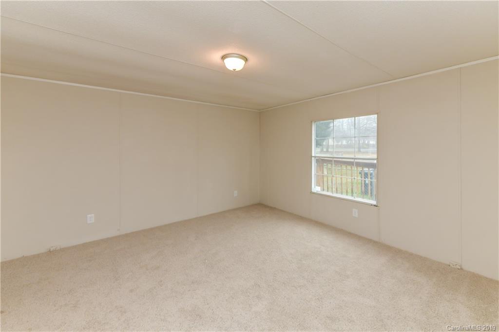12119 Comanche Road Huntersville, NC 28078 - Photo 18 of 26 Gallery Image 18