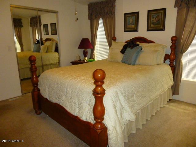 4702 North Razorback Drive Florence, AZ 85132 - Photo 18 of 36 Master Bedroom