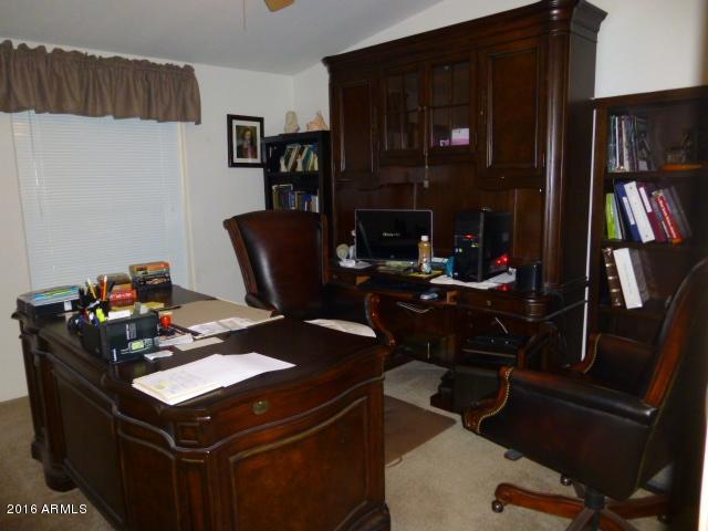 4702 North Razorback Drive Florence, AZ 85132 - Photo 23 of 36 Bedroom 3 (Office)
