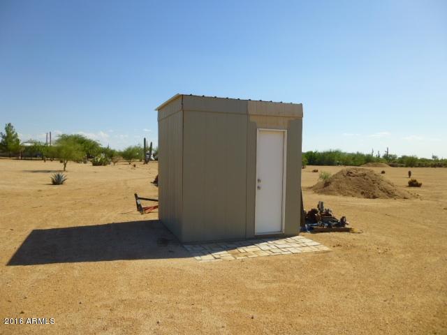 4702 North Razorback Drive Florence, AZ 85132 - Photo 36 of 36 Well House
