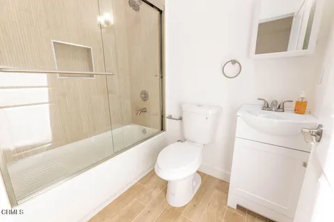 $1,980 | 5162 Packard Street, Unit ADU, Los Angeles, CA 90019