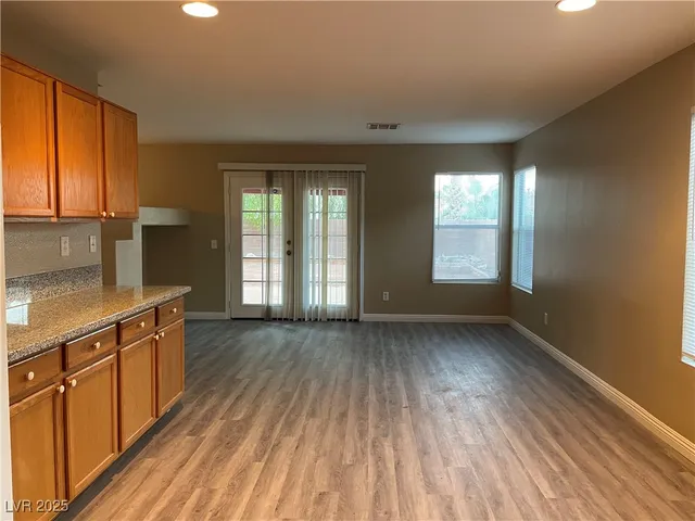 $2,195 | 9620 Christine View Court, Las Vegas, NV 89129