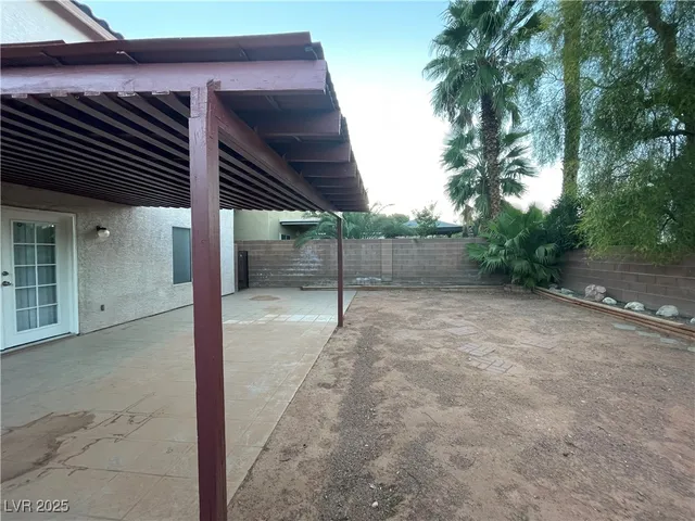 $2,195 | 9620 Christine View Court, Las Vegas, NV 89129
