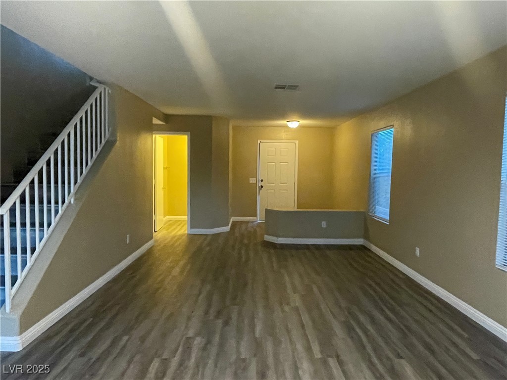 9620 Christine View Court Las Vegas, NV 89129 - Photo 6 of 25