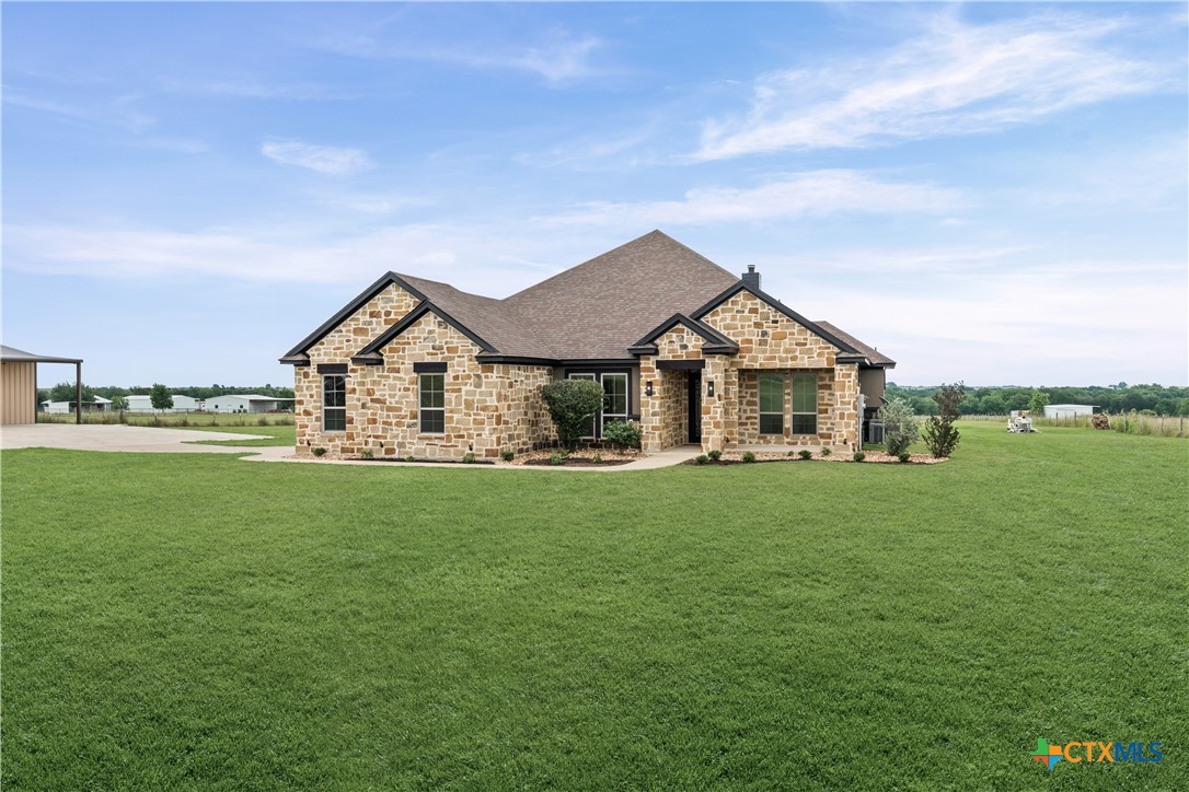 11023 Bigham Road Troy, TX 76579 - Photo 2 of 42 a view of a house and garden