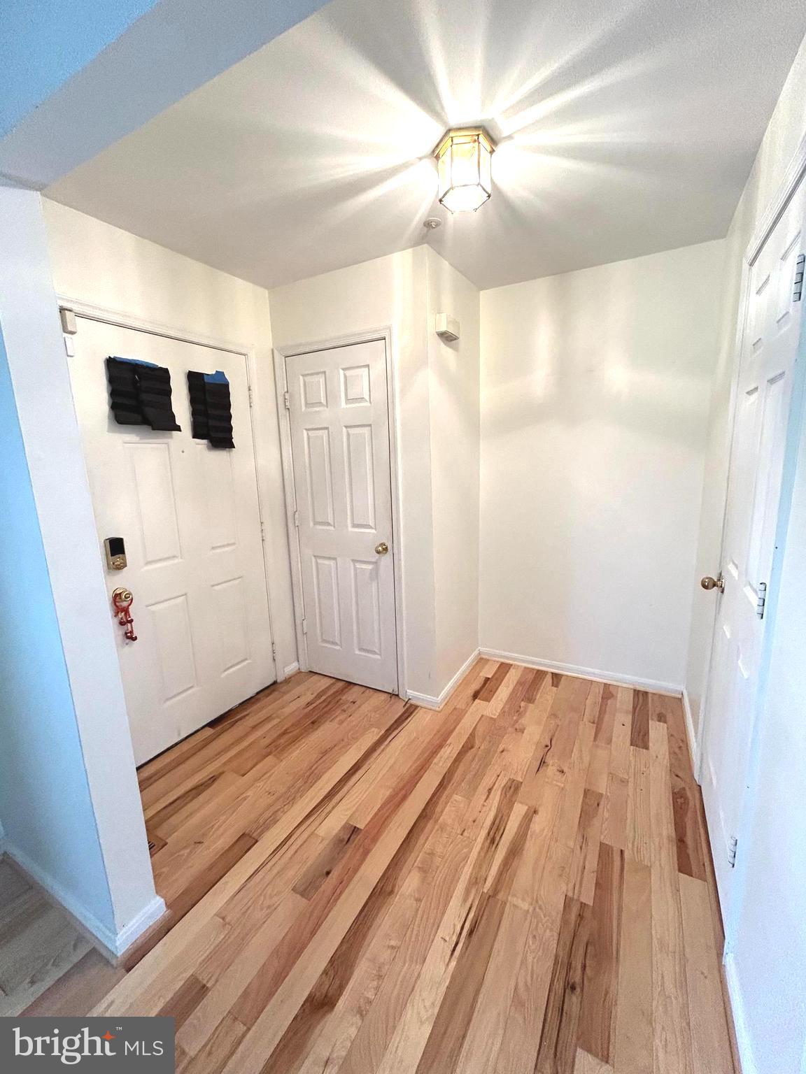 7564 Maury Road Windsor Mill, MD 21244 - Photo 2 of 23 Foyer