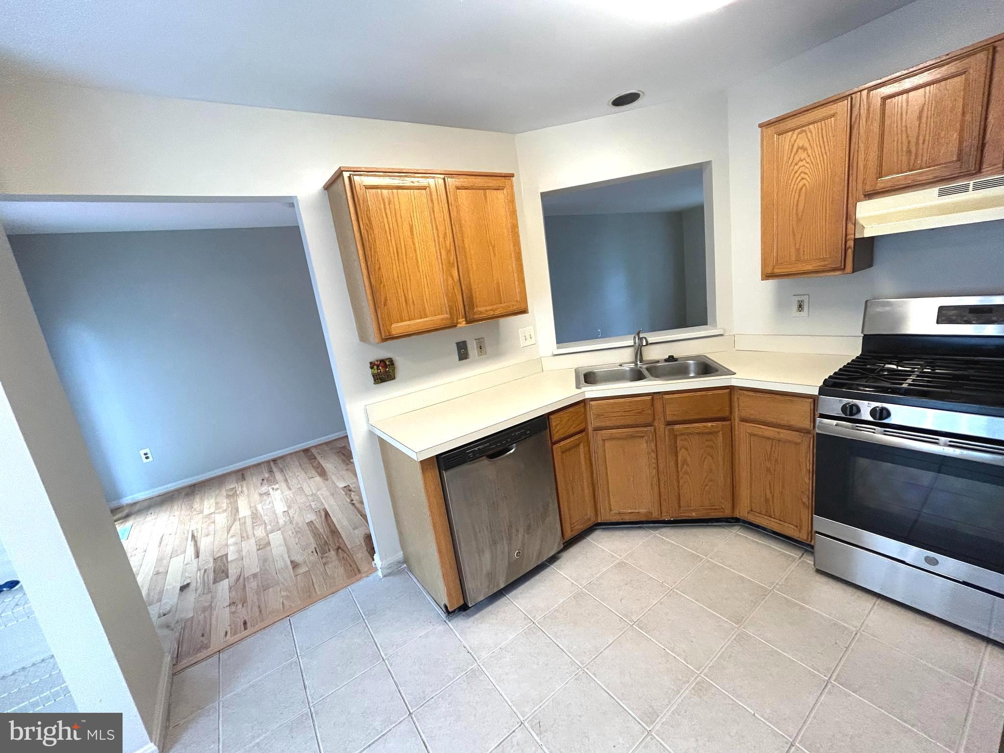 7564 Maury Road Windsor Mill, MD 21244 - Photo 8 of 23 Kitchen