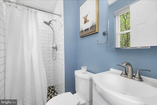 $574,999 | 5046 Summer Day Lane, Columbia, MD 21044