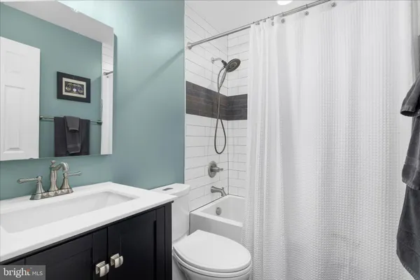 $574,999 | 5046 Summer Day Lane, Columbia, MD 21044