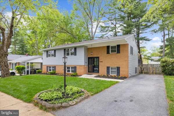$574,999 | 5046 Summer Day Lane, Columbia, MD 21044