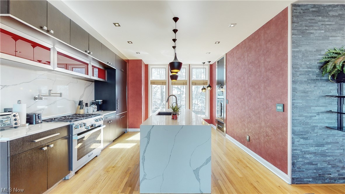 2315 Edgehill Road Cleveland, OH 44106 - Photo 11 of 43 Gallery Image 11