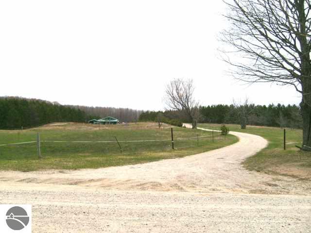6517 Covert Road Northeast Mancelona, MI 49659 - Photo 20 of 24 1726223-19.JPG