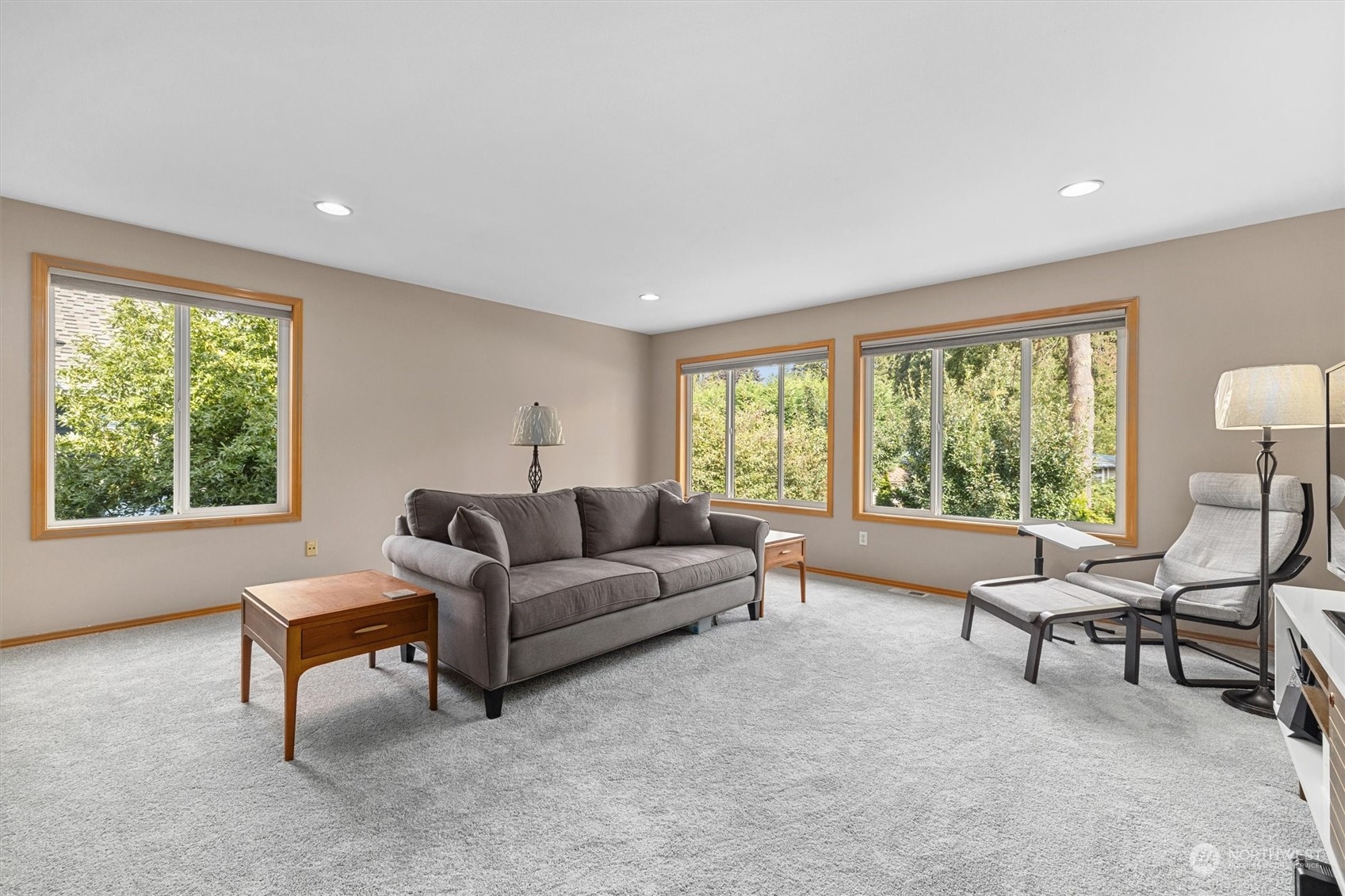 2510 Monroe Court Northeast Renton, WA 98056 - Photo 20 of 40 Gallery Image 20
