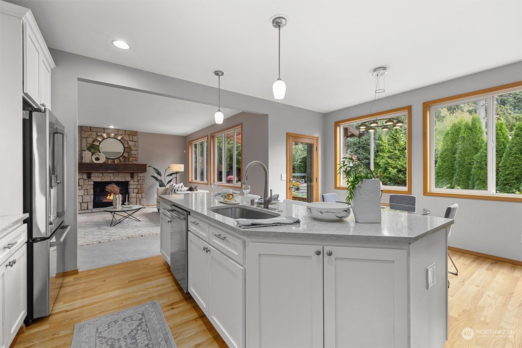 2510 Monroe Court Northeast Renton, WA 98056 - Photo 10 of 40 Gallery Image 10