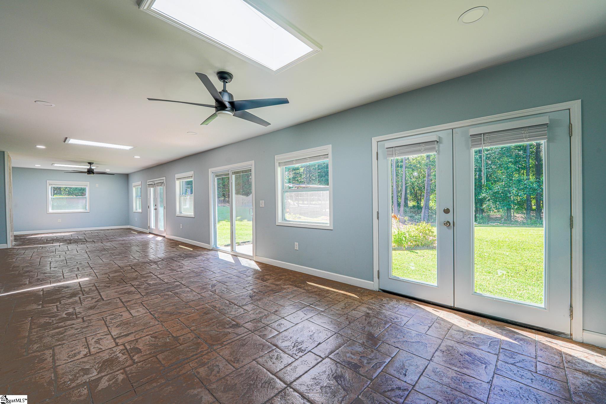 101 Riddle Road Simpsonville, SC 29681 - Photo 11 of 34 Gallery Image 11