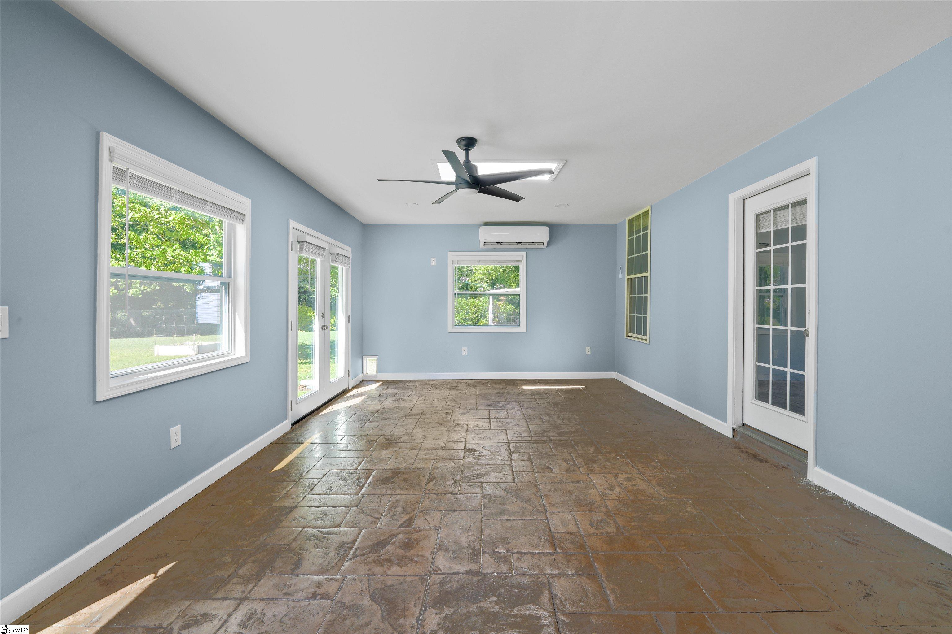 101 Riddle Road Simpsonville, SC 29681 - Photo 12 of 34 Gallery Image 12