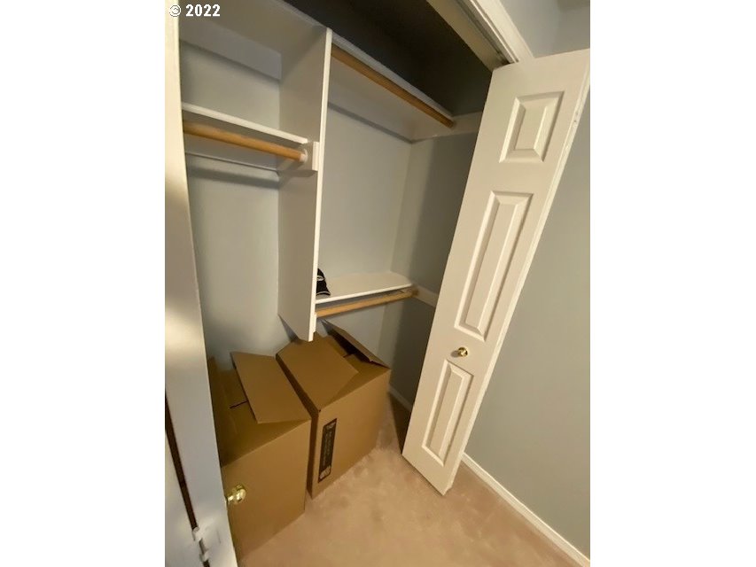 37227 Solso Road Sandy, OR 97055 - Photo 23 of 28 a view of utility room