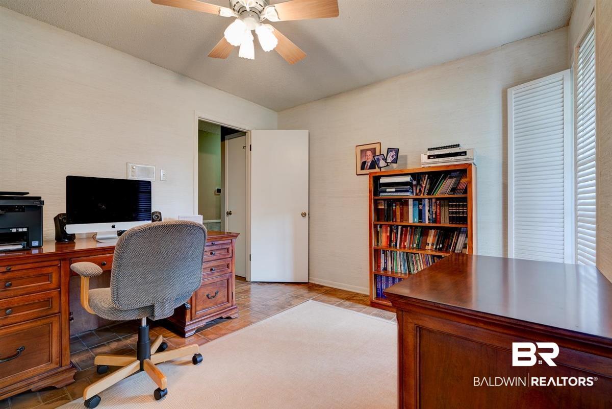 817 Bernard Circle Mobile, AL 36693 - Photo 20 of 38