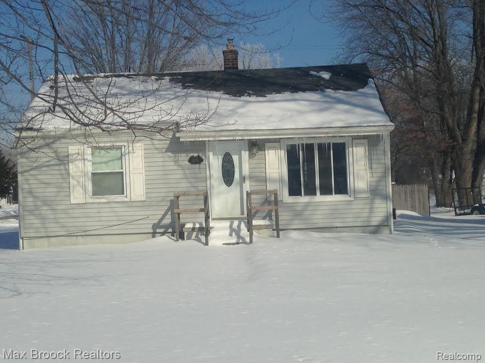 36230 Beverly Road Romulus, MI 48174 - Photo 1 of 19 unnamed (16).jpg